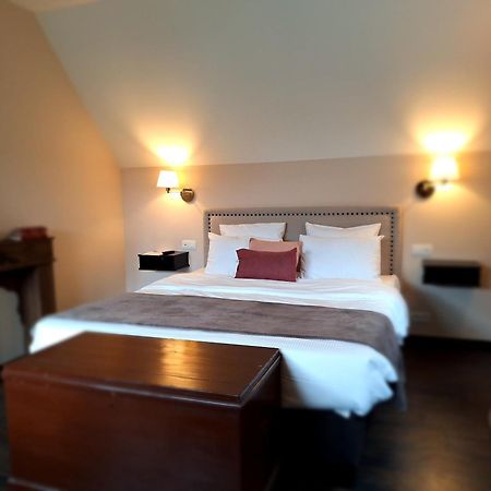 Chambres D'Hotes - Au Clos D'Amande Lasne Bagian luar foto