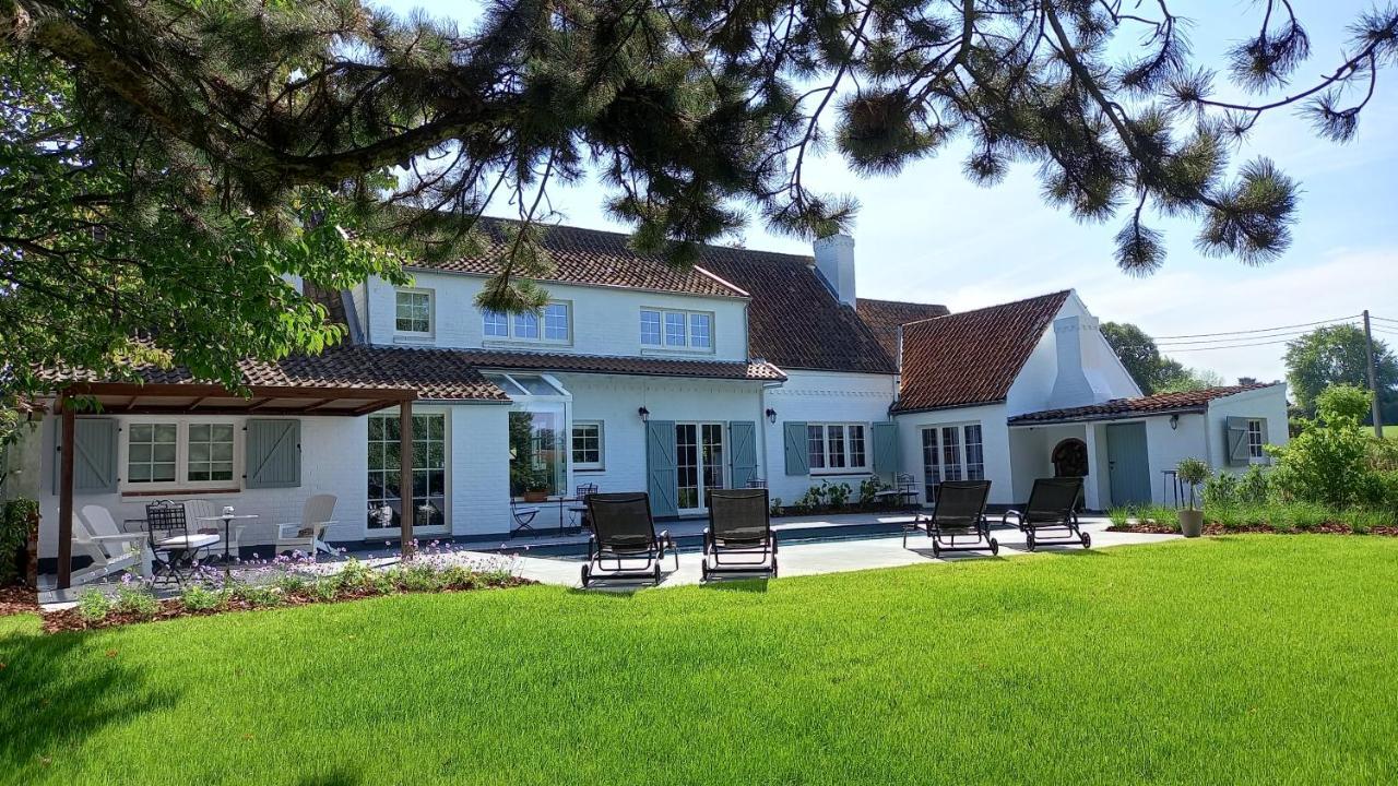 Chambres D'Hotes - Au Clos D'Amande Lasne Bagian luar foto