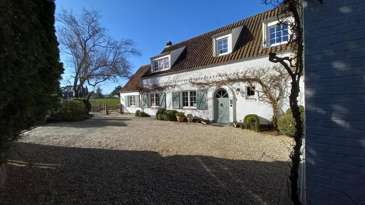 Chambres D'Hotes - Au Clos D'Amande Lasne Bagian luar foto