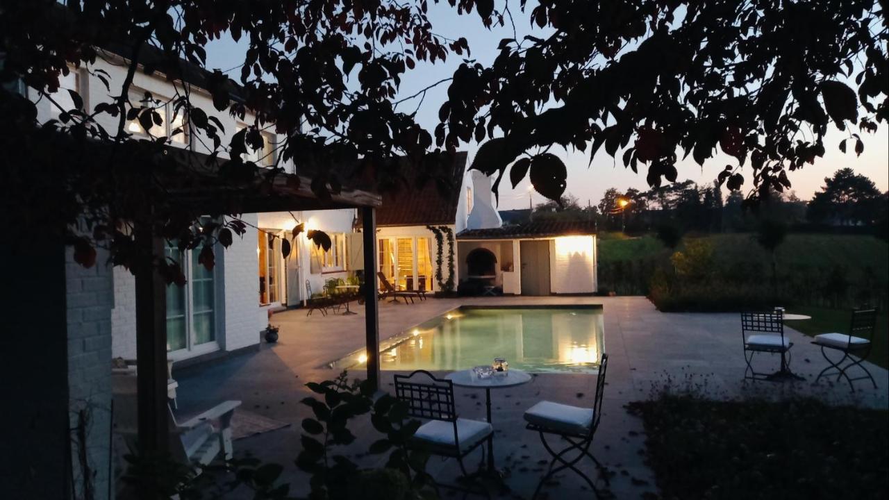 Chambres D'Hotes - Au Clos D'Amande Lasne Bagian luar foto