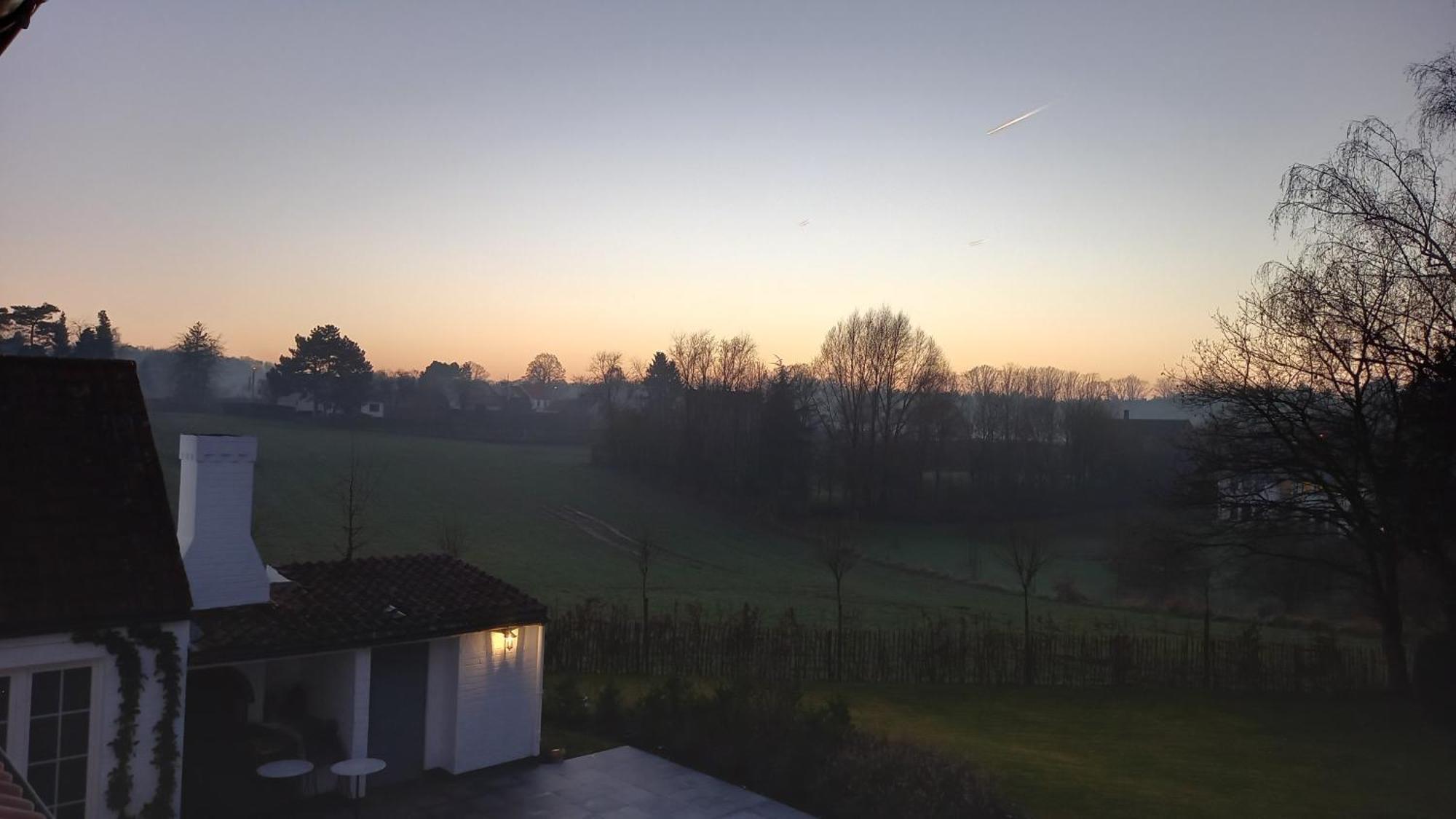 Chambres D'Hotes - Au Clos D'Amande Lasne Bagian luar foto